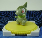 Pokemon Axew Tomy MC Figure