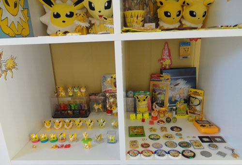 Jolteon Pokemon Toys