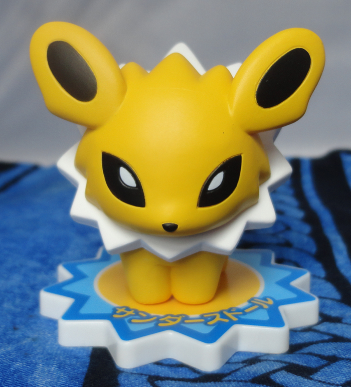 jolteon pokedoll